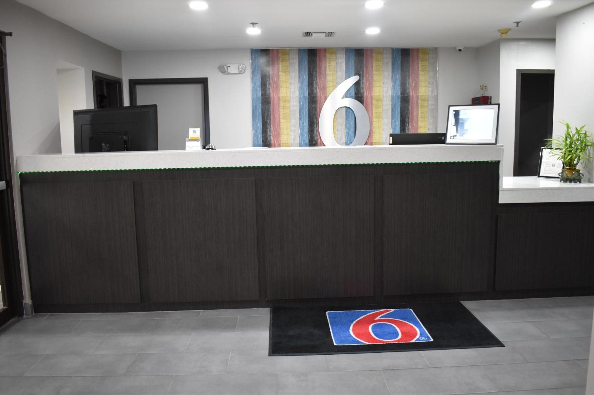 Motel 6-Brenham, Tx Eksteriør bilde